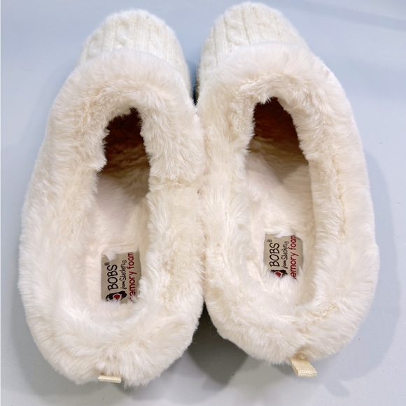 Bobs From Skechers Keepsakes Ice Angel Cream Indoor/Outdoor Slip-ons. - Picture 3 of 5
